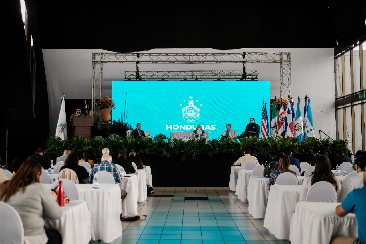 Gobierno de Honduras realiza Conferencia Nacional Sobre la Migración: “Migrar es un derecho”