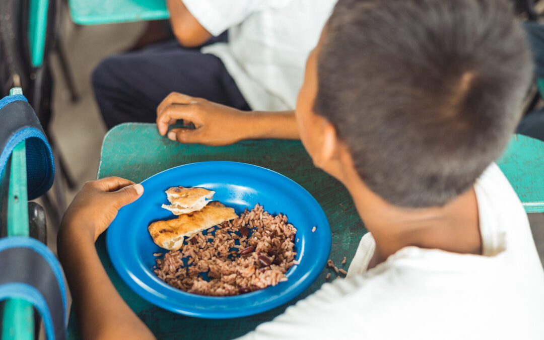 Programa de Alimentación Escolar beneficia a más de un millón de niñas y niños en Honduras