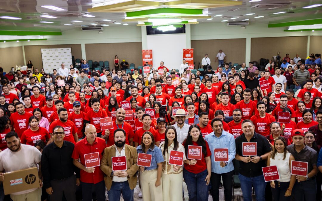 El Gobierno de la presidenta Xiomara Castro entrega más de 500 Becas Solidarias en Cortés