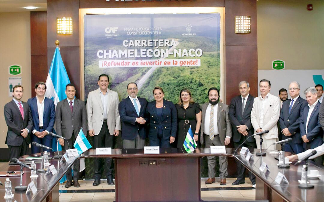 Presidenta Xiomara Castro firma histórico acuerdo con CAF para construir la carretera Chamelecón –Naco en San Pedro Sula