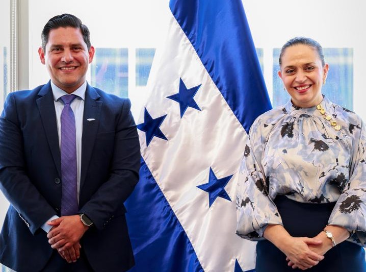 Desarrollo Social y BANASUPRO fortalecen articulación para beneficio de las familias hondureñas